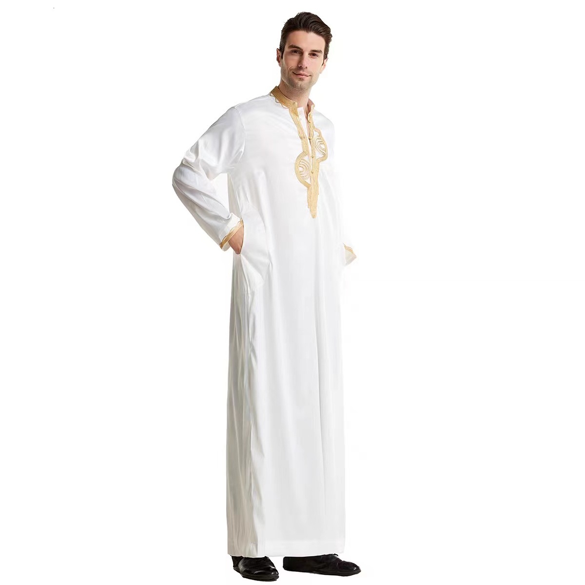 Designer Clothing New Muslim Arab Clothing Dubai Sha Men's Embroidered Robe Casual 2025 New Style