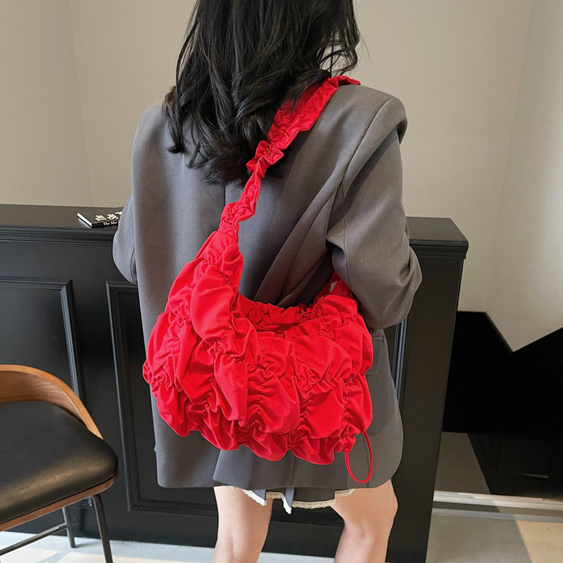 Drape cloud bag female summer new big capacity all go underarm bag light shoulder crossbody bag 2025