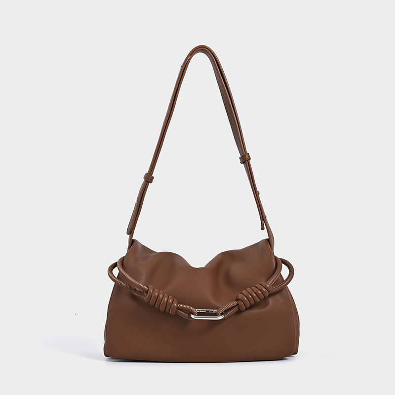 Women's Bags Designer Autumn/Winter New Knitted Soft Leather Tote Women's Single Shoulder Crossbody Commuting Lazy Style Large Capacity Clou
