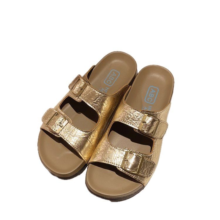 Free shipping Designer Women's Summer 2025 soft-soled shoes, thick-soled slippers, and retro casual versatile beach shoes for outerwear