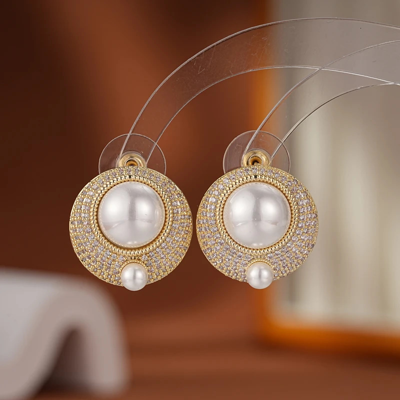 SENYU Charm Buttons Stud Earrings Paved Cubic Zircon with Pearl for Dubai Party Jewelry Indian Bridal Earring 250517