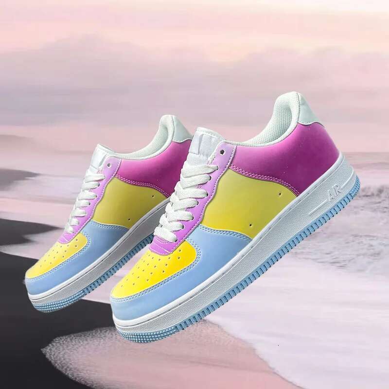 Multi functional sports shoes, fashionable suitable for both men women, versatile styles, soft and lightweight soles