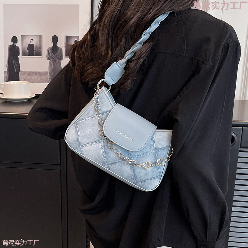 Summer new popular women's high-end texture crossbody bag, single shoulder armpit bag, casual fashion handbag, versatile designer, niche shoulder