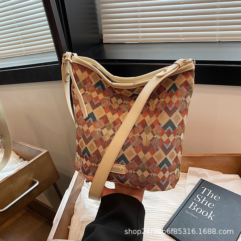 Women's Fashion Printed Handbag Tote Bag Free Shipping Designer Bag Bohemian Style Versatile Large Capacity Single Shoulder Slant Cross Bag Vacat