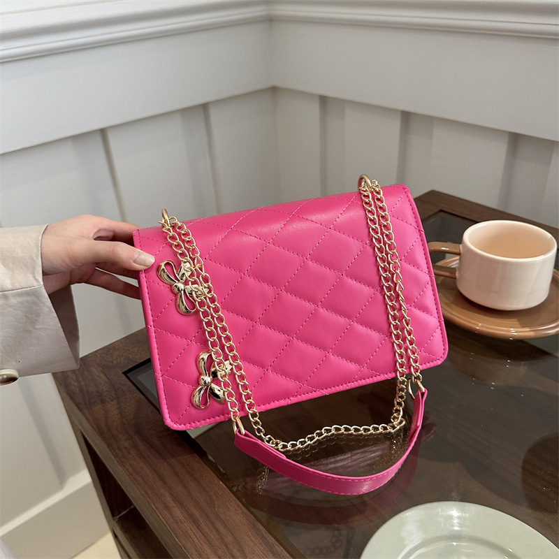 Free Delivery Designer Bag Women's 2025 Spring/summer Western Butterfly Chain Korean Version Fashion Lingge One Shoulder Crossbody Small Square B
