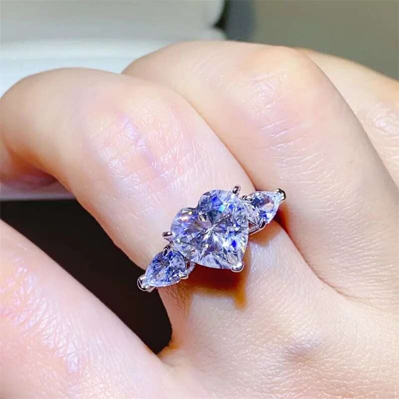 Women Moissanite Ring s925 Silver Heart Cut D Color Moissanite Rings for Women Luxury 1-3ct Pear Cut Women Moissanite Ring