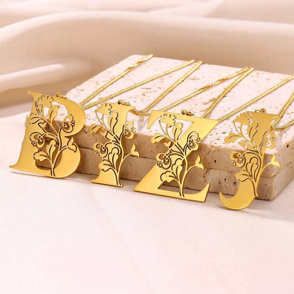 Classic style gold-plated stainless steel name necklace, men's/women's wedding party names and surnames
