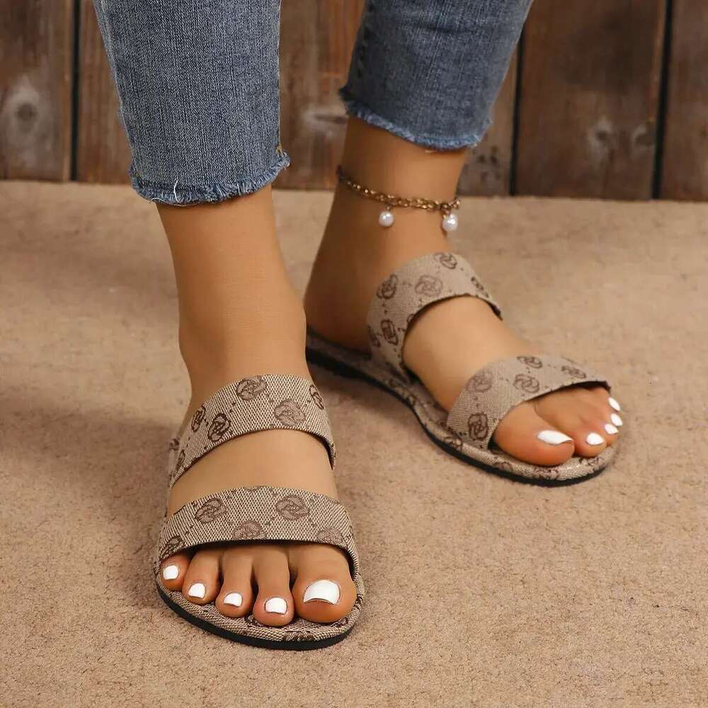 free shipping designer Sandals for woman outdoor breathable light platform slippers fashionable and comfortable pink