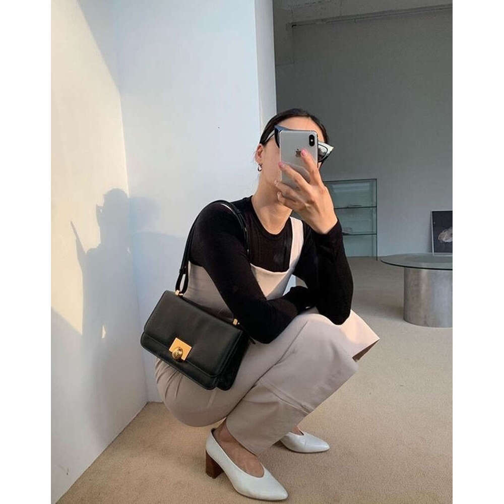 yuan Underarm Tofu Box Cowhide Shoulder Strap Small Square Genuine Leather Wine God Bag
