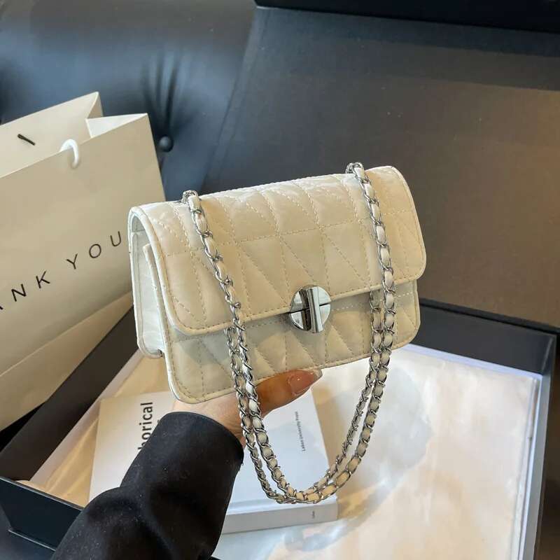 2025 Fashion Women New Trendy High End Fashionable Versatile Single Shoulder Crossbody Stylish Small Square Messenger Bag