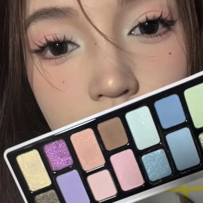 Eyeshadow Palettes Blue Green Earth Color Eye Shadow Spring Summer Cool Tone Shadow Palette Matte Eye Pigments Korea MakeupXJ250520
