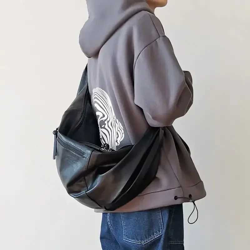Miyagawa Retro Korean Version Ins Hobos Bag Causal Large Capacity PU Soft Simple and Casual New Tote Leather Shoulder Bags M250520