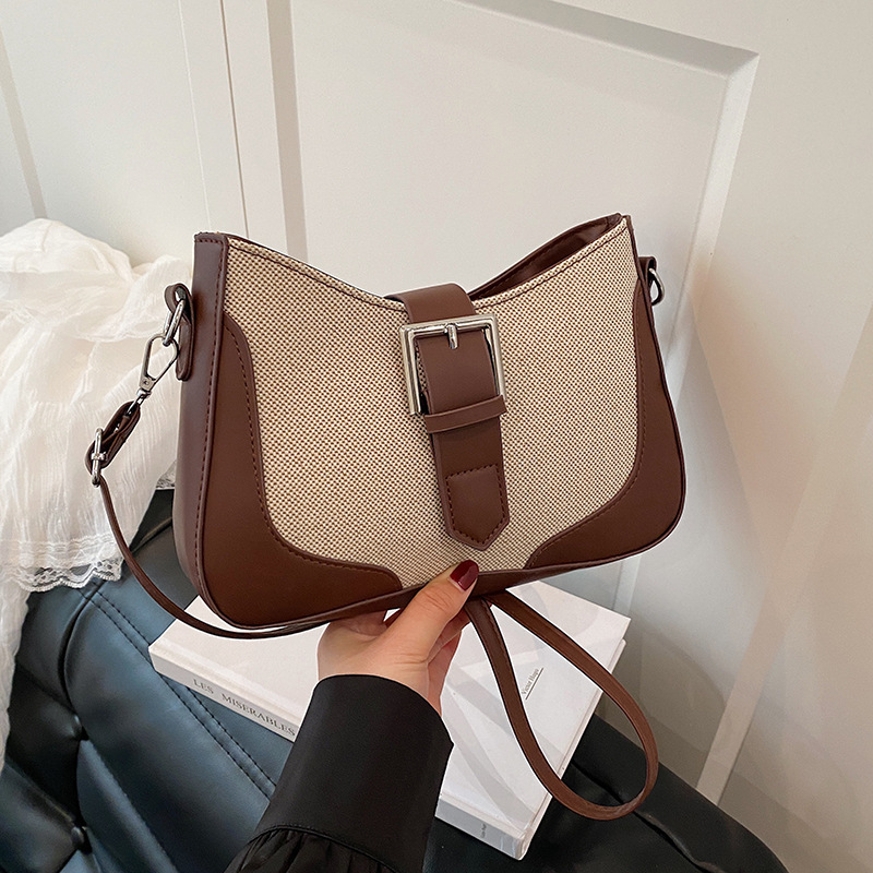Free Delivery Designer Bag Korean Fashion Contrasting Hand Held Small Square For Women In Spring 2025 New Light And Stylish Shoulder With A High End F