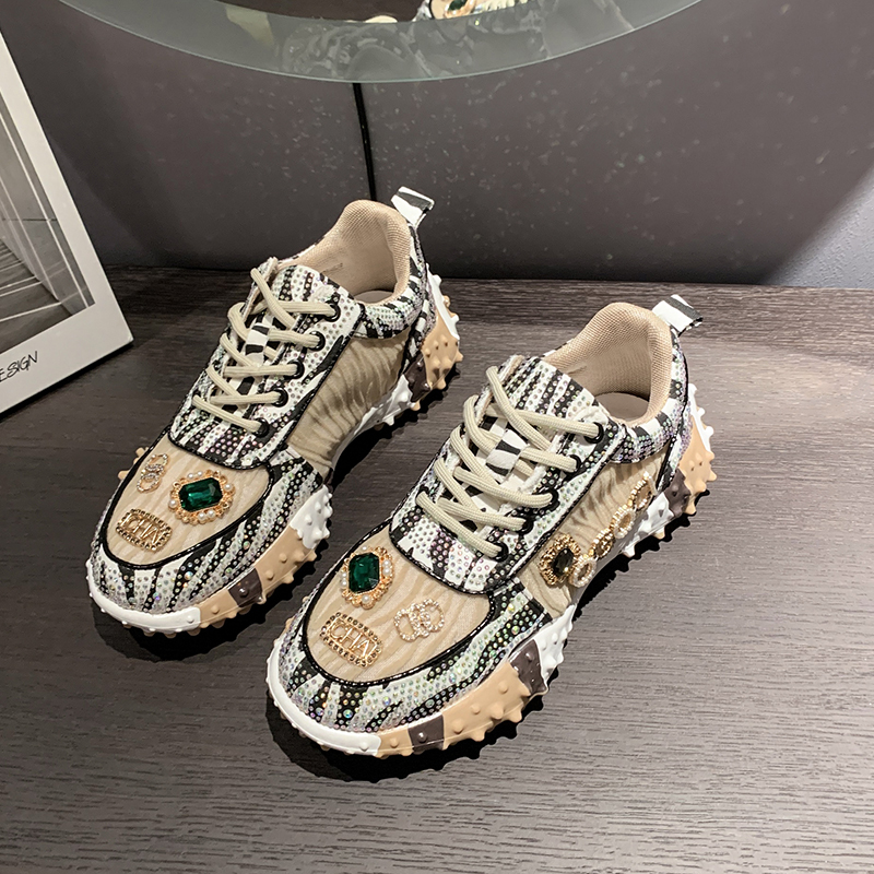 Designer Women's Sports Shoes Fashion Luxury Water Diamond Women's Shoes Bead Decoration Anti slip Outdoor Running Shoes Metal Decoration Wo