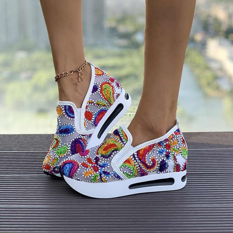 Large Casual Casual Shoes Shoes For Women Autumn New Graffiti Covered Women S Shoes Size Ddmysaturn