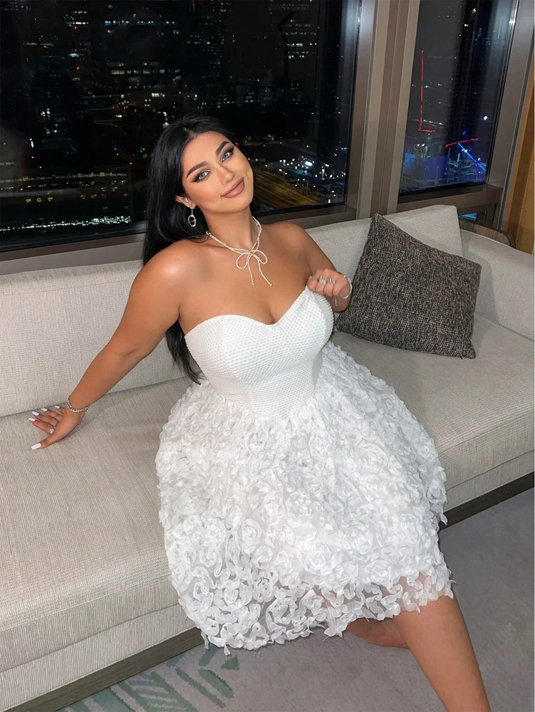 Plus Size Summer Models Elegant Three-Dimensional Flowers Net Yarn Patchwork Corset Dress Polyester Material 250520