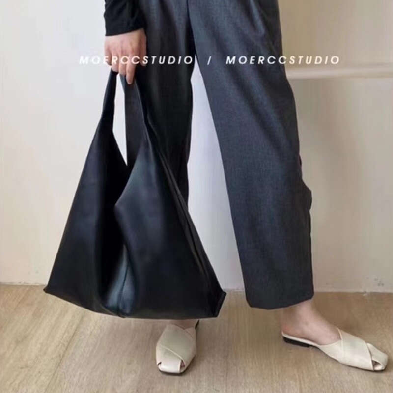 Tote Bag Tote Bag Lazy Minimalist Cowhide Tote New Autumn Large Capacity Soft Leather Shoulder Bag Korean Version Solid Color Handbag Lady Bags Lady B