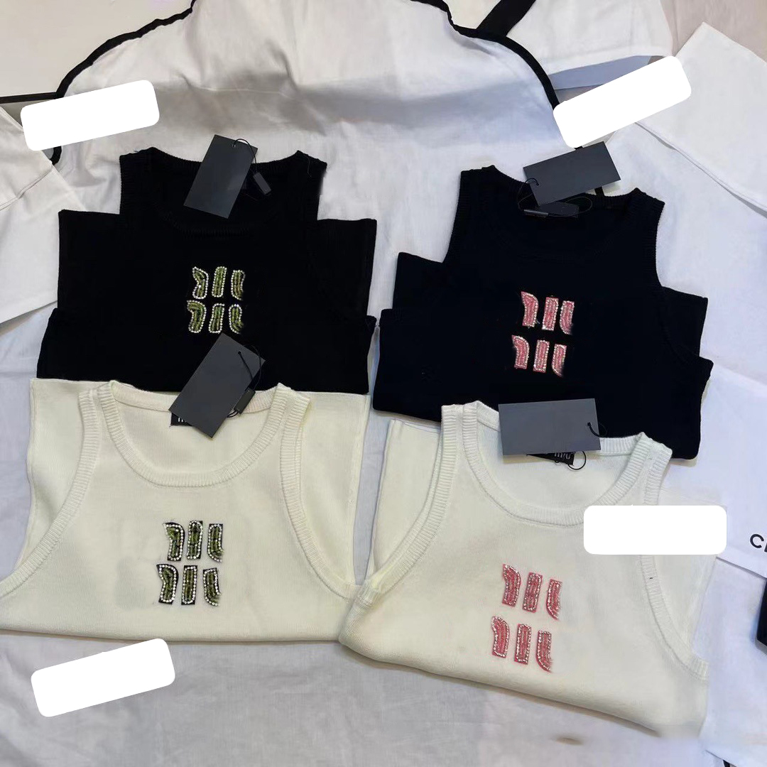 Women's T-Shirts Woman Tops Designer Vests T-shirts Summer Womens Shirt Tanks Diamond Embroidery T-Shirts Printed Tees Tops Short Outwears Street