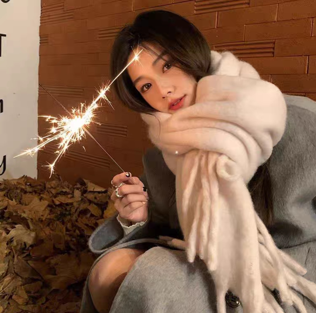 K781 Atmosphere mohair scarf for women winter 2024 new Korean style all-match cold-proof warm neck scarf plaid thickened