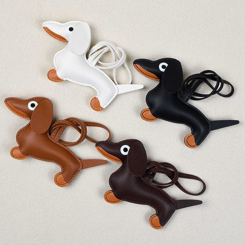 Bag pendant Internet Celebrity Sausage Dog Pendant Pu Leather Keychain Cute Bag Clothing Accessories Car Keychain 250515