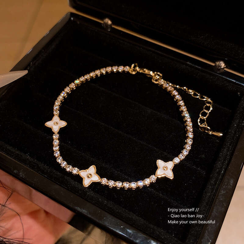 designer bracelet jewlery designer for women Zircon dia flower niche Instagram exquisite design bracelet, high-end and fashionable new jewelry for wom