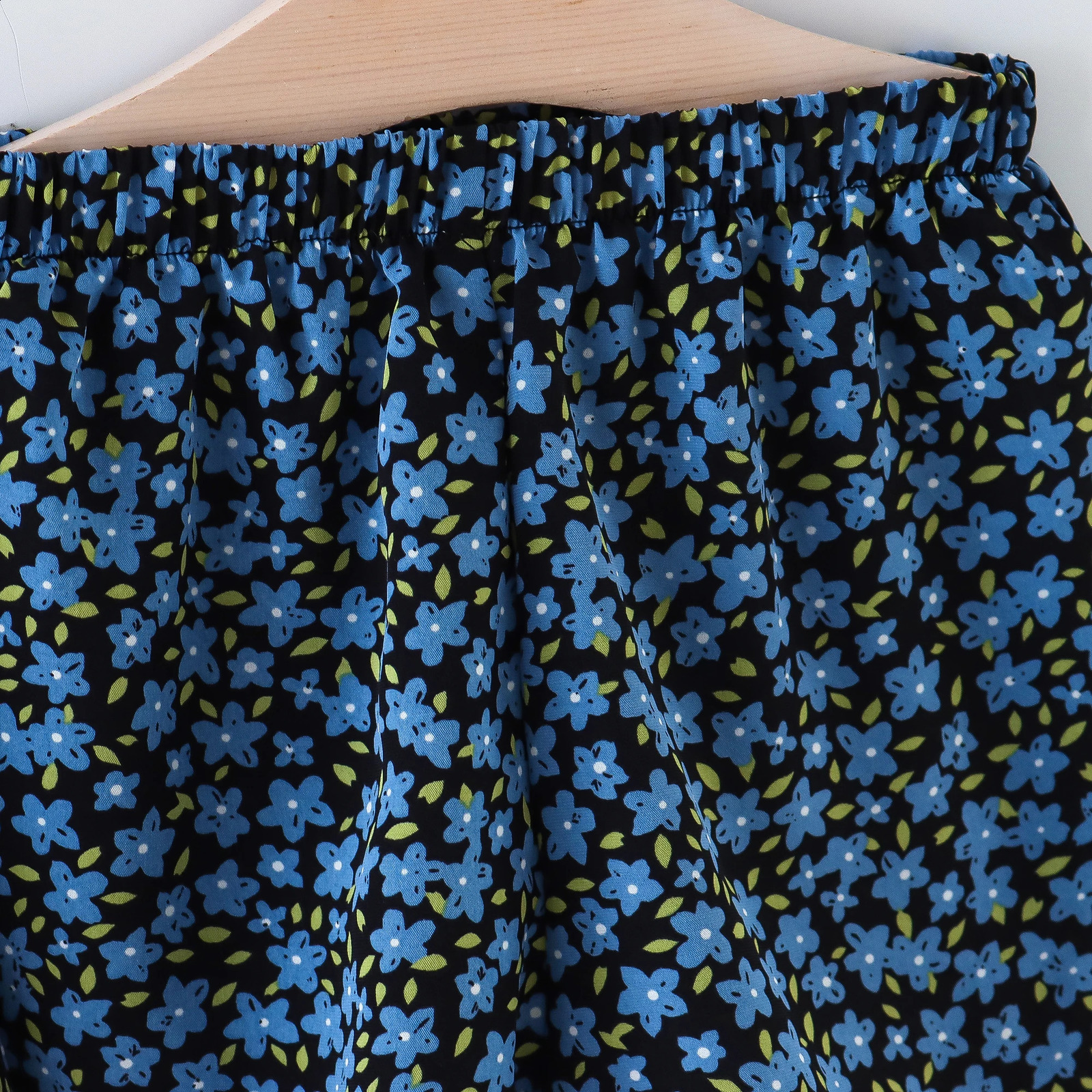 Summer 2pieceset girls suspender set baby girl full of small chrysanthemum print shorts 250517z