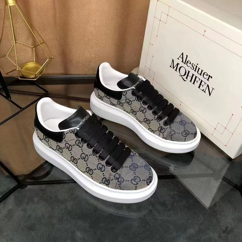Free shipping Designer embroidered white sneakers, new couple canvas shoes, thick-soled height-increasing sports, fashionable and casual shoes, versat