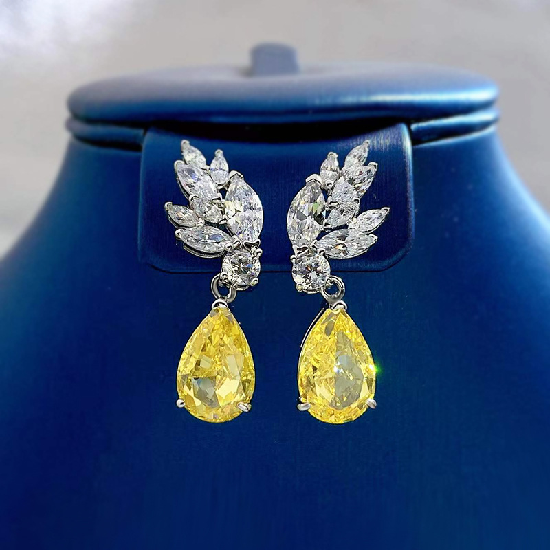 Charming Floral-Inspired Drop Studs Featuring Shimmering Yellow Stones Set in High-Quality Sterling