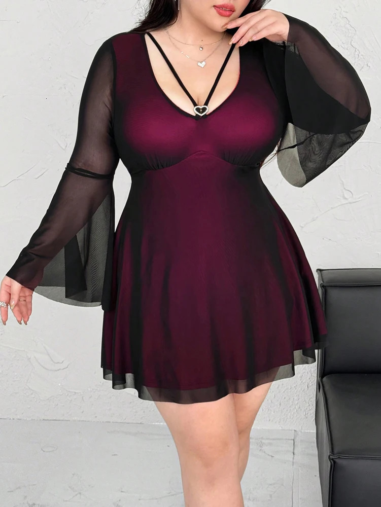 Plus Size Sexy Color Crash V Neck Love Heart Flared Sleeve Long Sleeve A Pendulum Dress Short Dress 250520