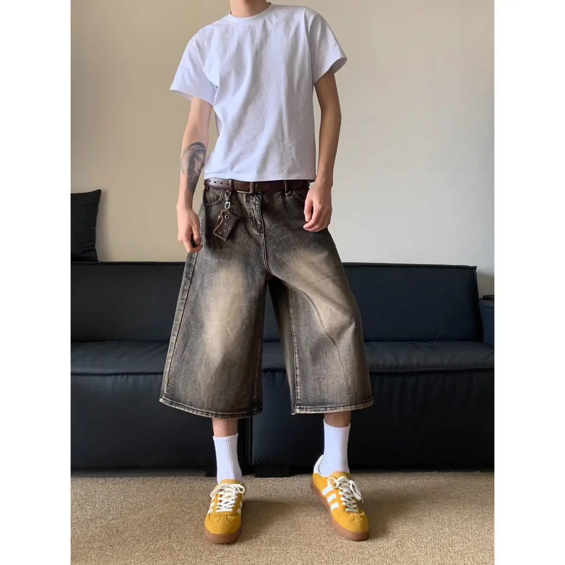 American retro cropped men wide leg jeans Y2k Gothic washed loose straight casual couple shorts sweatpants 250519