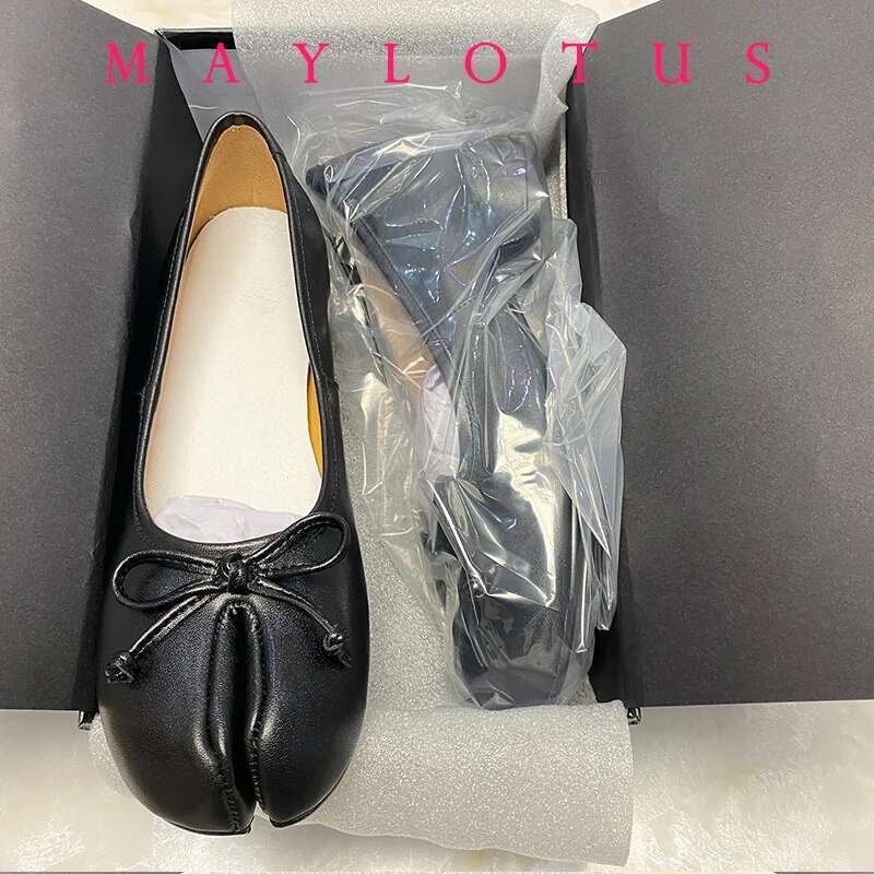 Split Toe 3cm Heel Tabi Slip On Leather Comfy Shoes Soft Bottom solid Ladies Moccasins with Bowknot