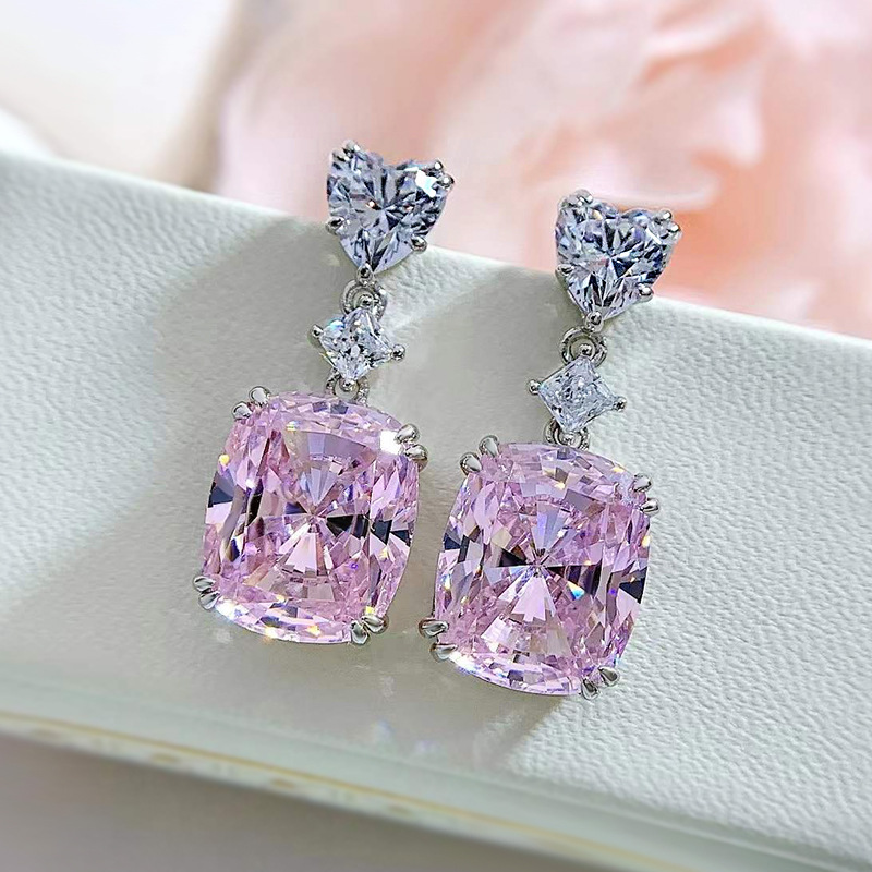 Chic Pendant Style Jewelry Piece: Dazzle at Parties Wearing These Flawless Synthetic Gemstone Earring Drops
