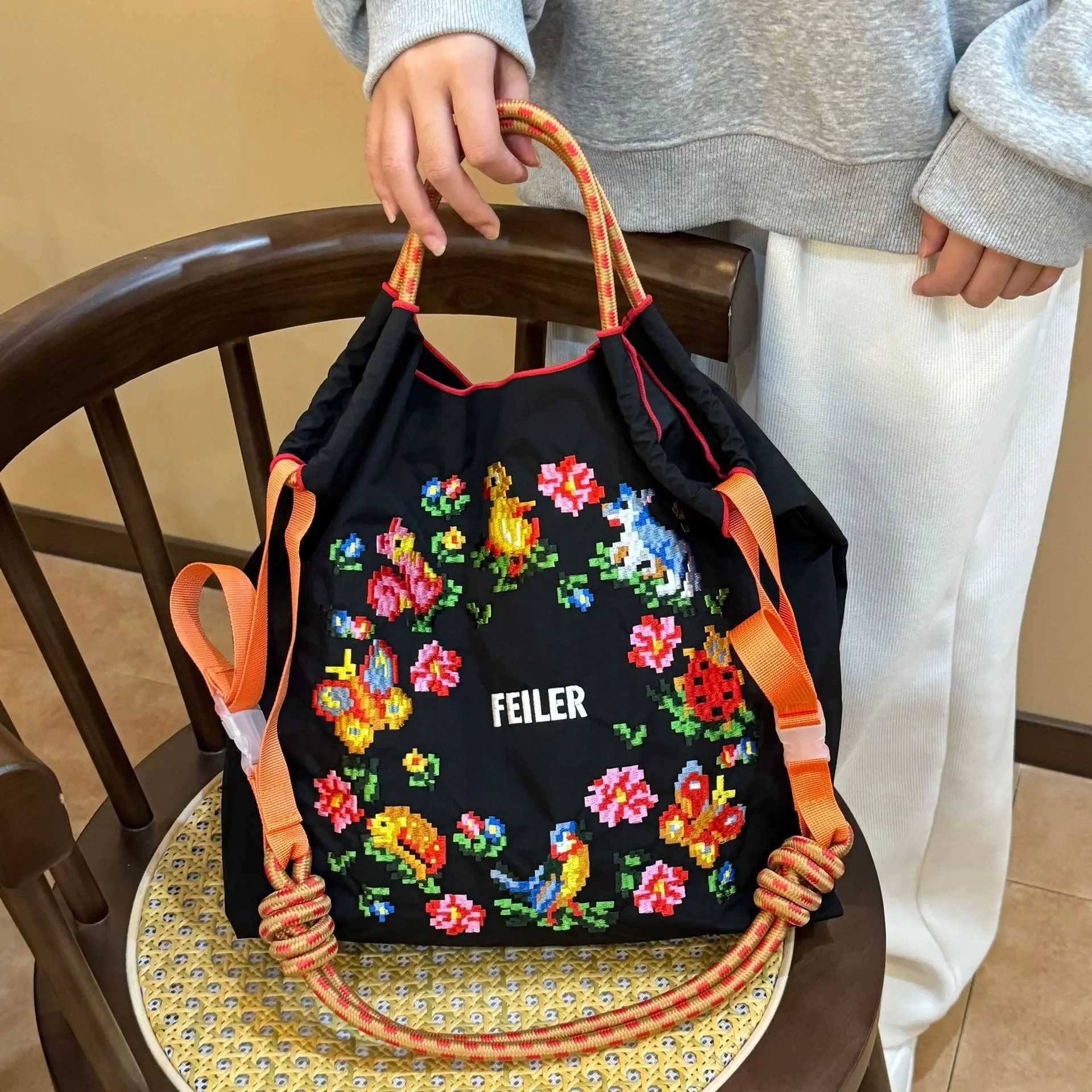 New Arrival Garland Embroidery Tote Bag Cute Duck Bird Shoulder Bags for Women Handbags Oversize Drawstring Shopper Purses Designer Eco Bag Z250521