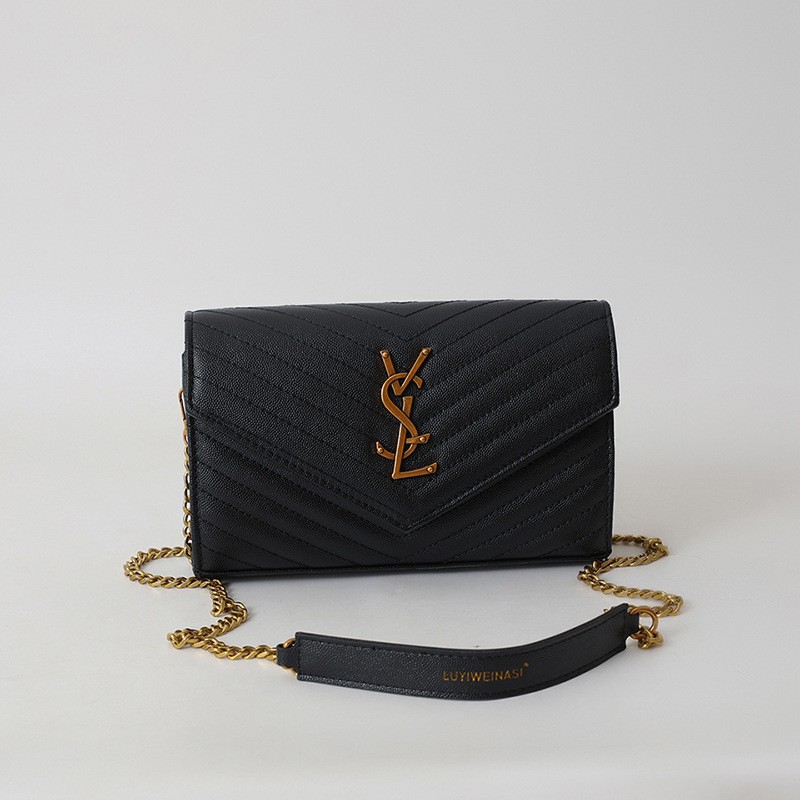 Best Selling Premium Elegant Women's Bags 2025 New Arrival Trendy Chain Letter Shoulder Bag Fashion Versatile Crossbody Small Square Bag Red Khak