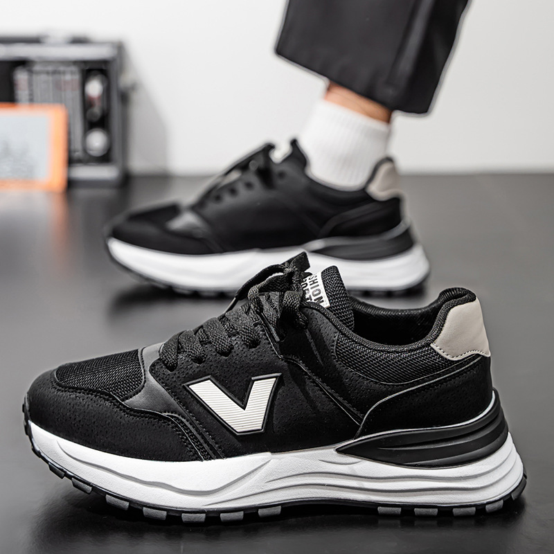 New Design Fashion Thick-bottomed Height Increase Versatile Shoes Men Comfortable Low Top Running Shoes Casual Sports Sneakers Black Blue Free Shippin