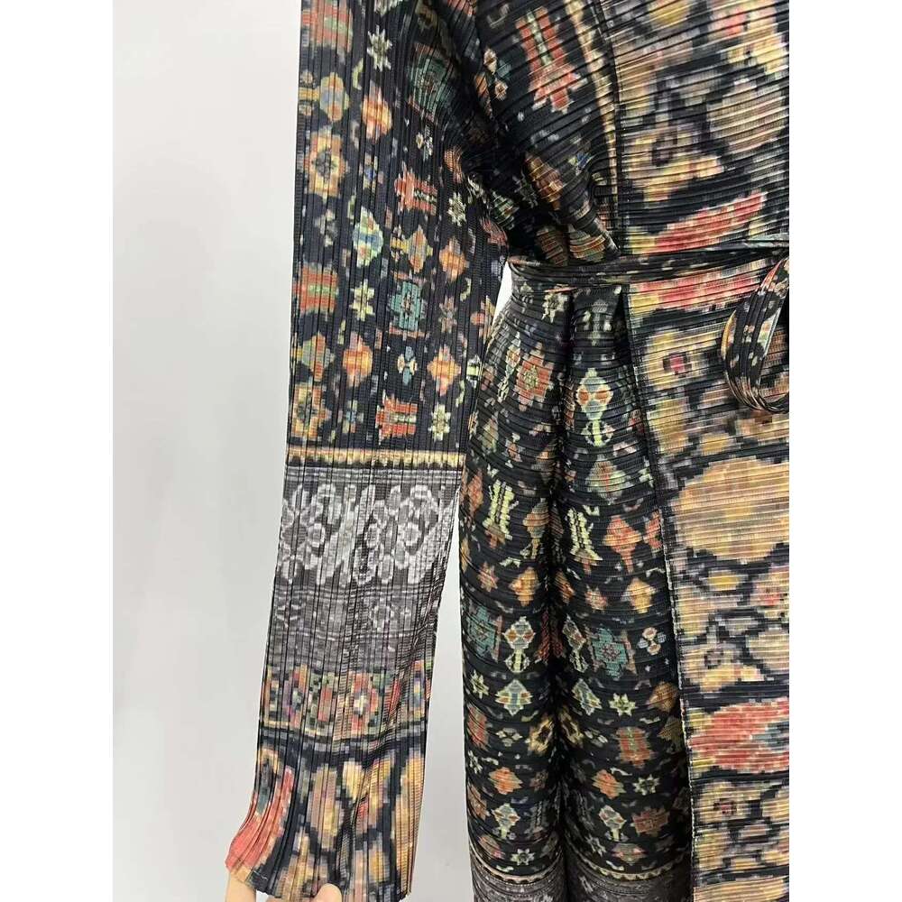 Miyake Pleated Print Foldable Collar Long Sleeved Trench Coat for Women 2024 New Winter Original Designer Fashion Cardigan Dress