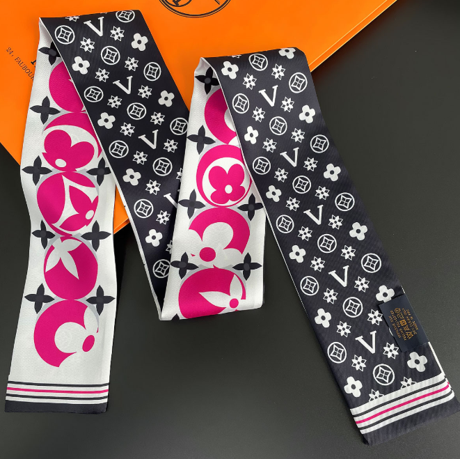 Designer Scarves Classic Alphabet Print Headband Neck Multi-purpose Men Women Fashion Luxury Long Handle Bag Scarf 40style