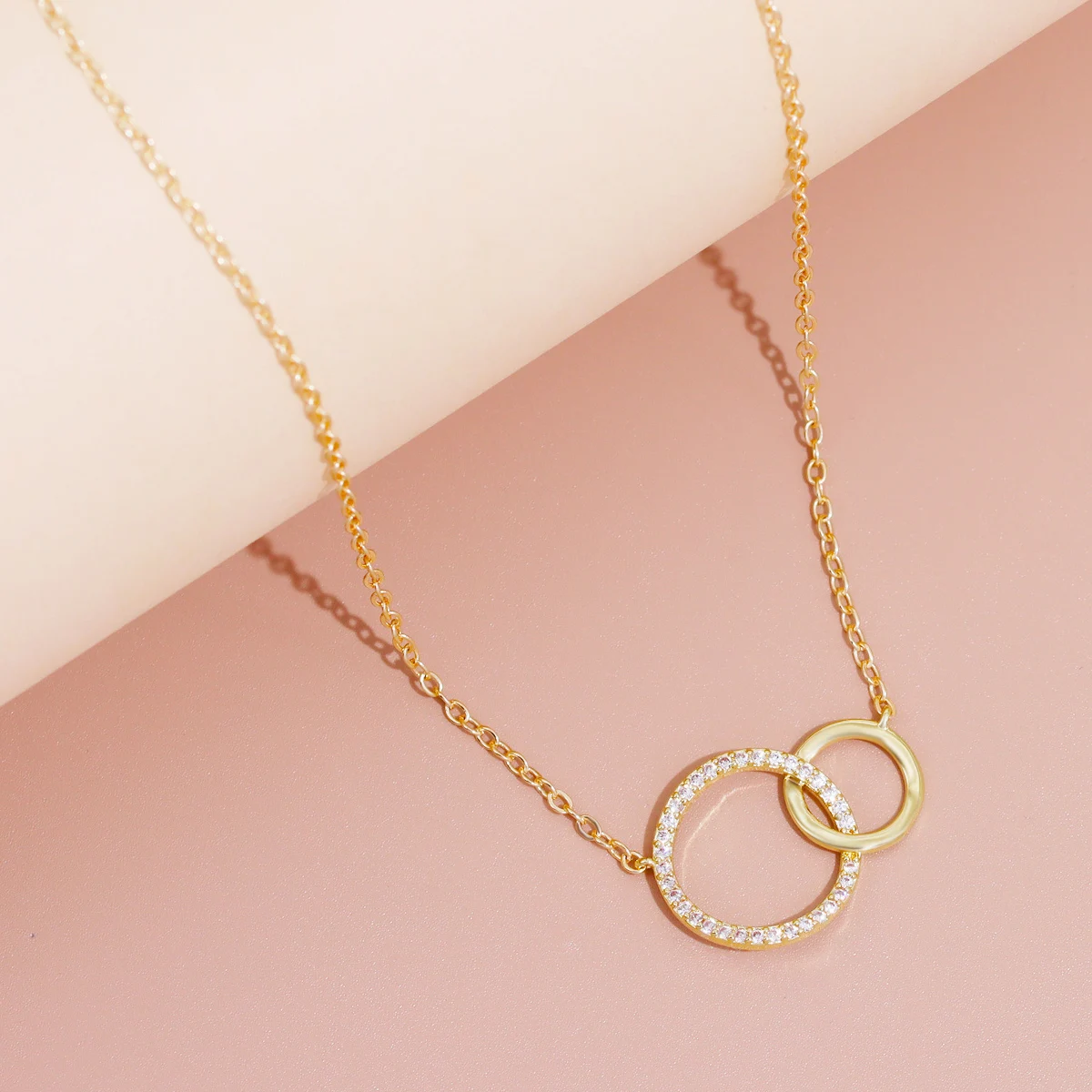 Women's Fashionable Skinny Chain with Silver Plated Circles - Chic Minimalistic Design Necklace