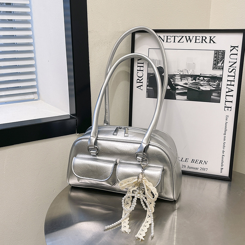 2025 New Outdoor Style Luxury Free Delivery Designer Bag American Fashion Handheld Bowling New Style Joze Versatile Shoulder High Beauty Casual Women&