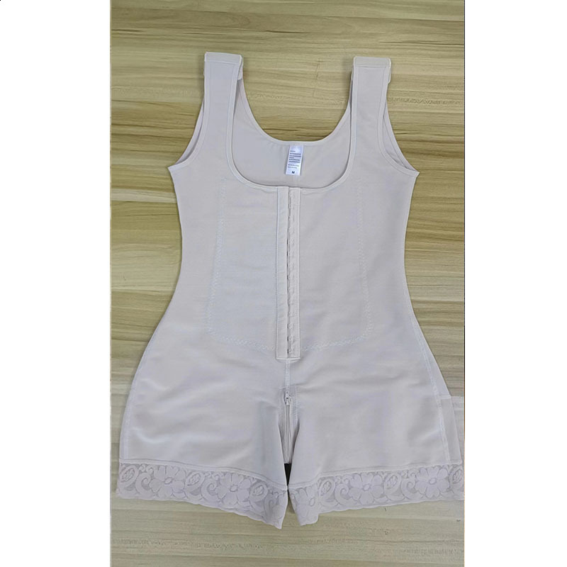 Body shaping clothes with lace reinforcement for hip lifting and abdominal tightening four row buckle shaping tight fitting clothes for body shaping 2