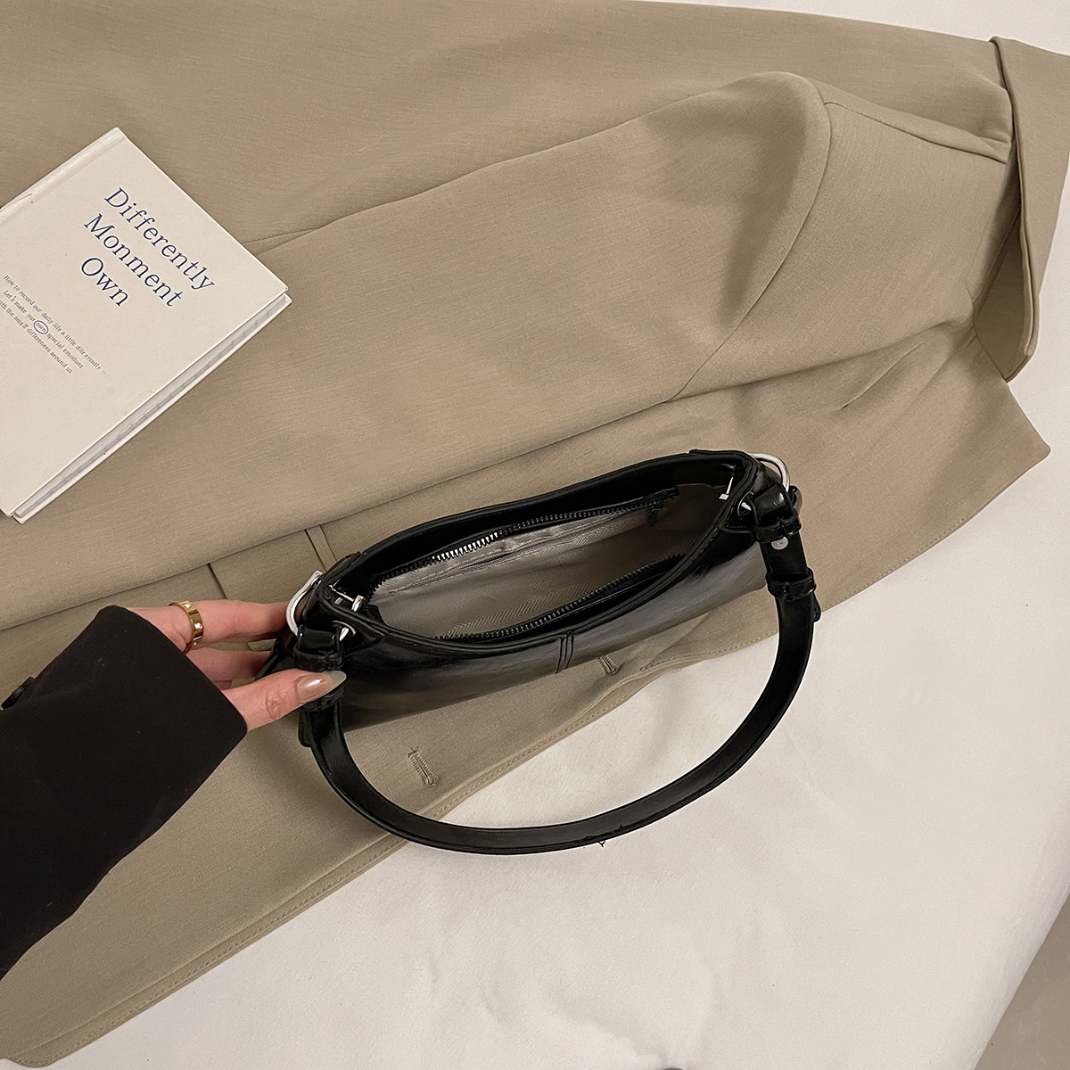 LEFTSIDE Small PU Leather Shoulder Bag 2025 New Y2K Short Handle Hand Bag for Work Underarm Bag Y2k Females Handbags and Purses