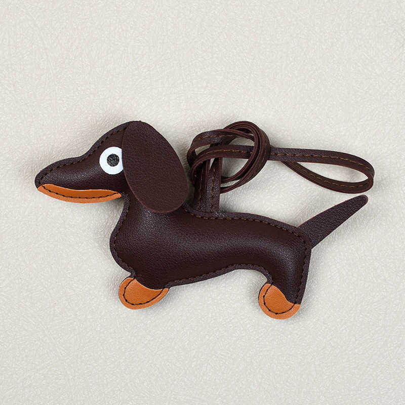 Bag pendant Internet Celebrity Sausage Dog Pendant Pu Leather Keychain Cute Bag Clothing Accessories Car Keychain 250515