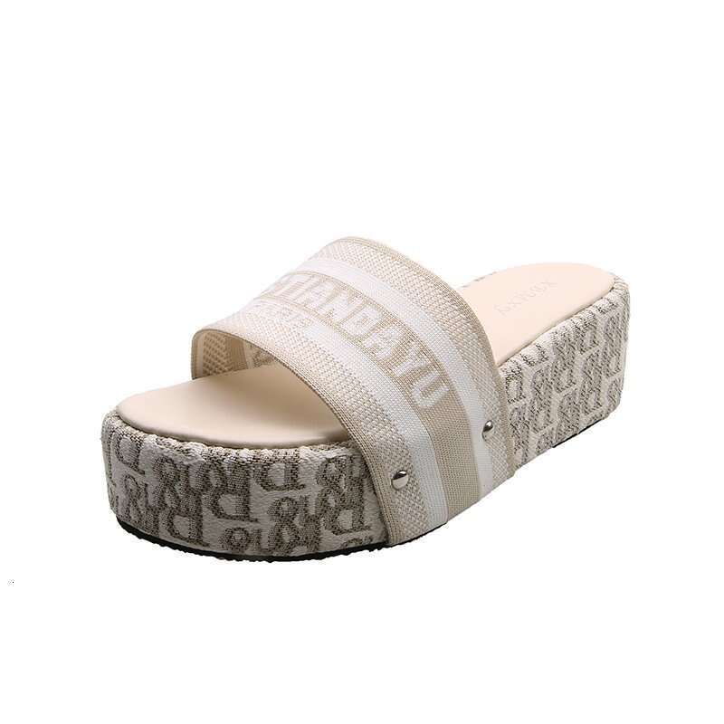 Fashion Letter Embroidery Thick Soled Slippers Designer Sandals For Spring And Summer New Products One Character Height Increase Outdoor Sandals For W