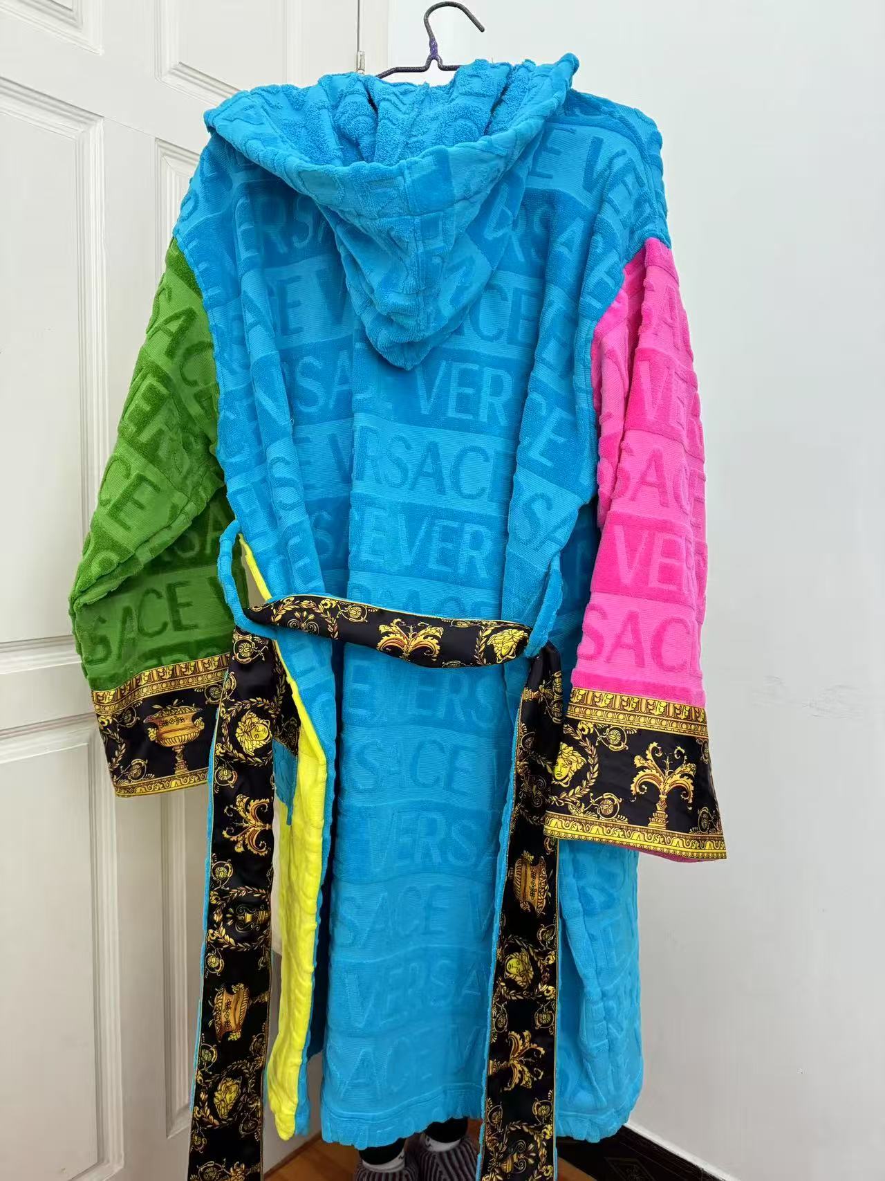 Designer Robe Long Sleeve Pajama Letter Embossed Bathrobe Women's Autumn/Winter Cotton Robe Home Clothes Pajama with hat