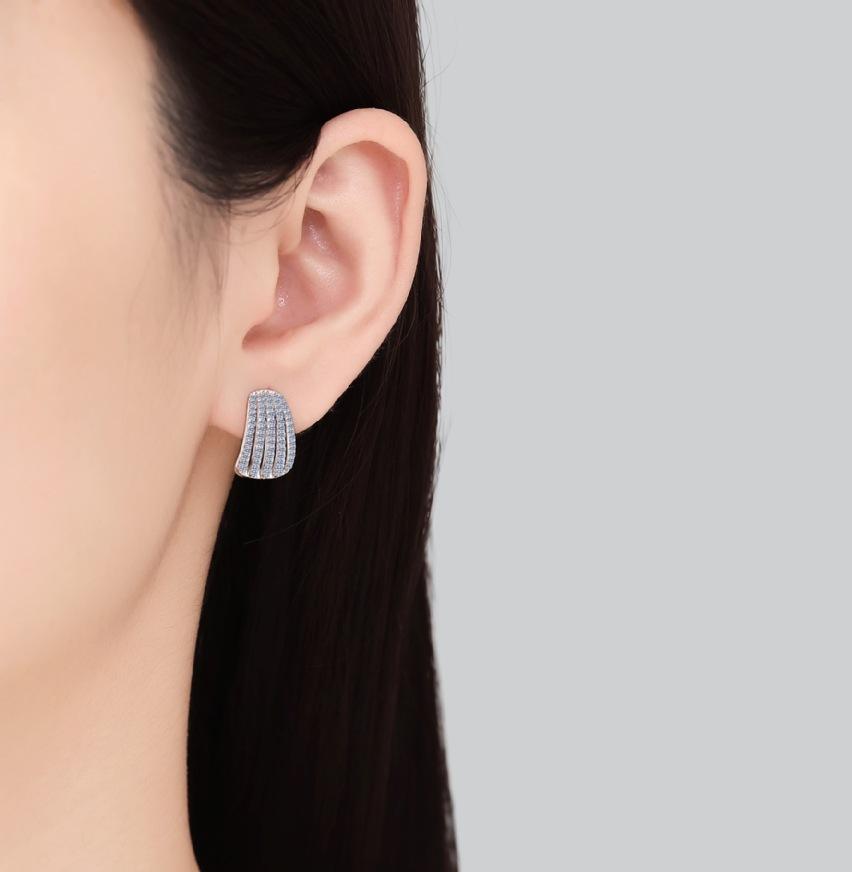 Luxury S925 Sterling Silver Moissanite Earrings with Detailed Diamond Accents