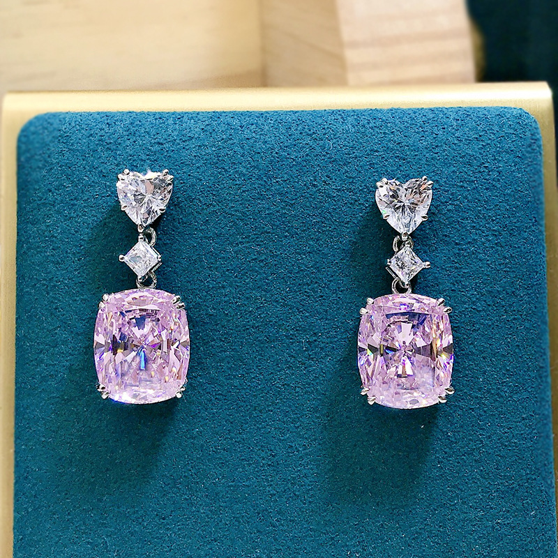 Chic Pendant Style Jewelry Piece: Dazzle at Parties Wearing These Flawless Synthetic Gemstone Earring Drops