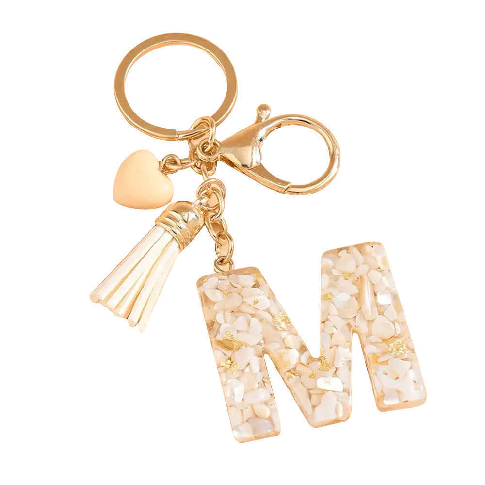 Letter keychain, female resin, heart-shaped drop glue, shell stone, letter keychain, backpack accessories
