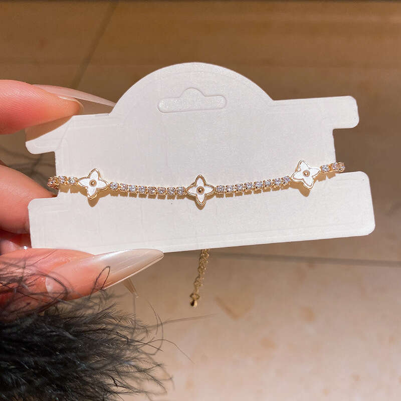 designer bracelet jewlery designer for women Zircon dia flower niche Instagram exquisite design bracelet, high-end and fashionable new jewelry for wom