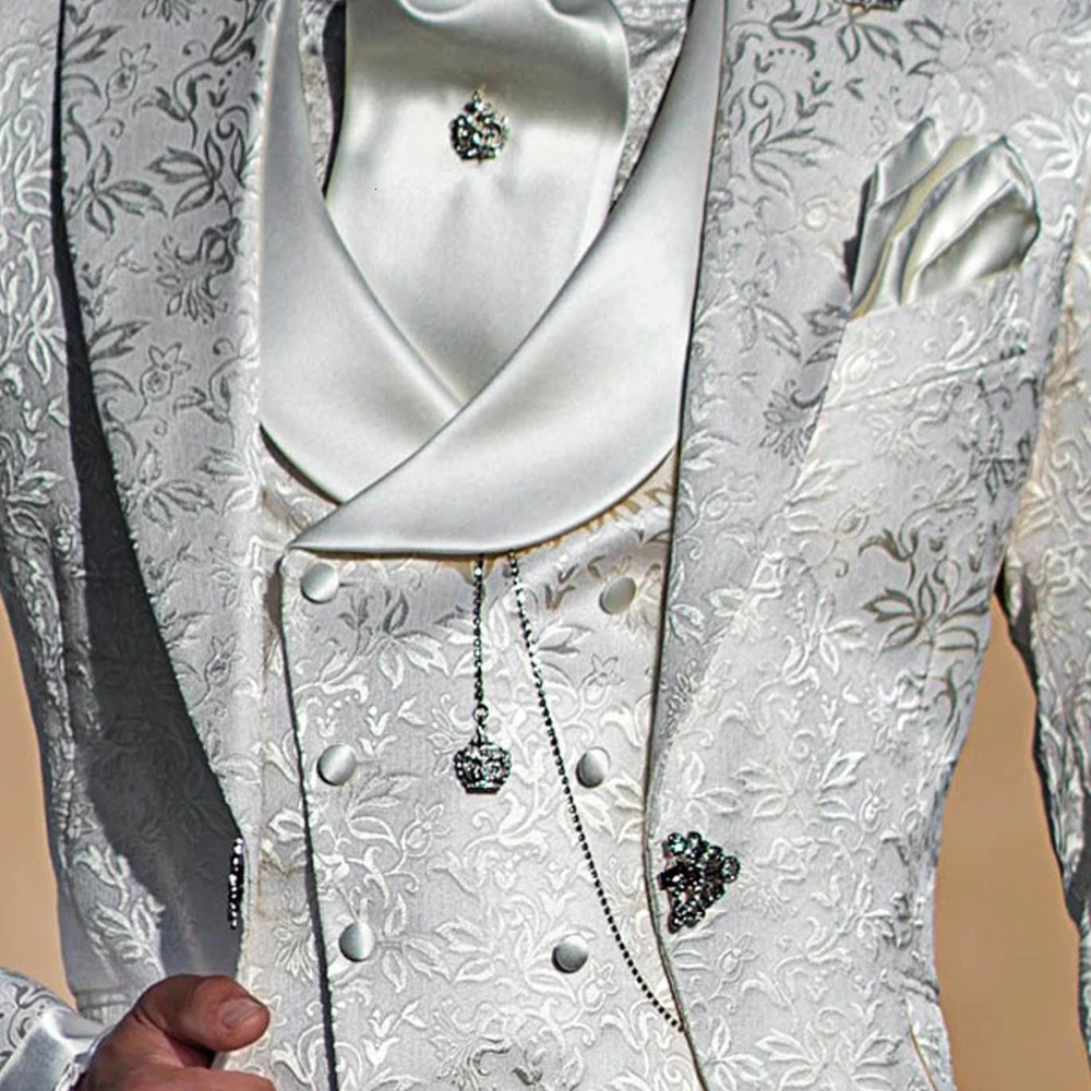 White Retro Jacquard 3 Pieces Jacket Vest Pants Mens Suit Gentleman Fit Slim Party Tailor Made Groom Wedding Suits for Men 250517