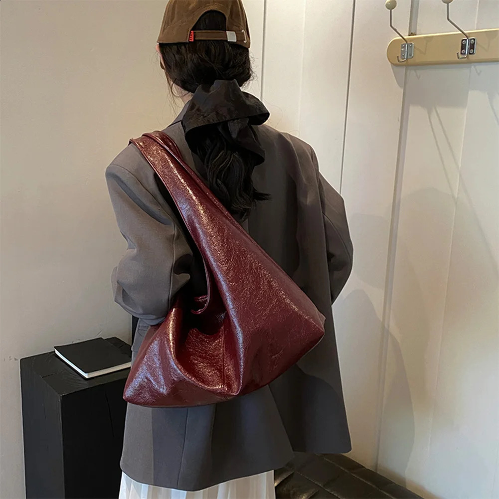 Vintage Shoulder Bags for Women Large Hobo Shopper Bag Solid Color Soft PU Leather Underarm Handbag Purse Ladies Travel Tote Bag 250520